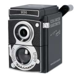 KOH-I-NOOR | Puntenslijper met slinger 9095 — retro camera
